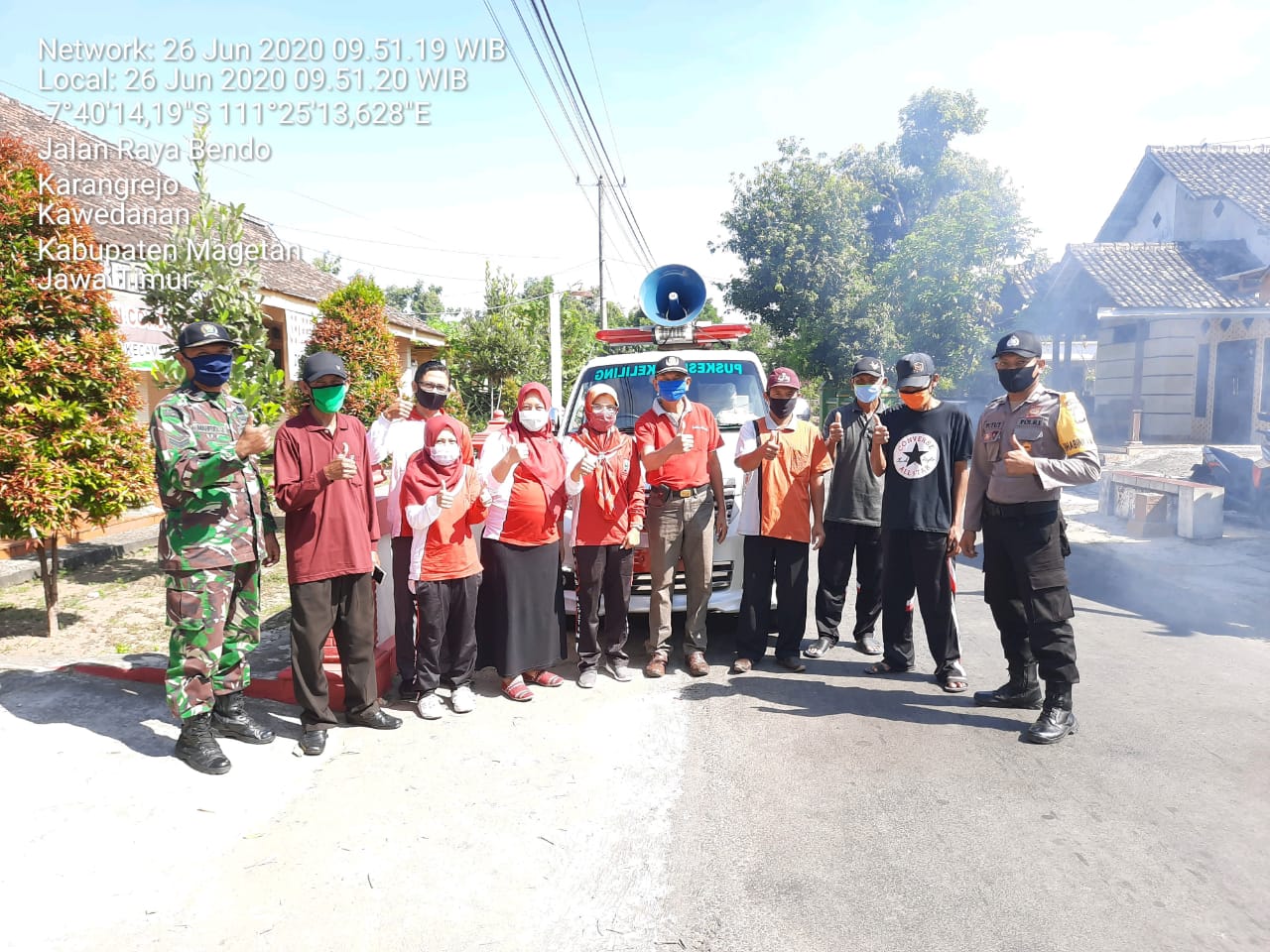 Dalam rangka menindaklanjuti perkembangan sebaran terkini Corona Virus Disease (COVID-19), Puskesmas Kawedanan bersama Pemerintah Desa Karangrejo, Bhabinkamtibmas, Babinsa dan Satgas Covid Desa Karangrejo memberikan kegiatan edukasi kepada masyarakat tentang COVID-19 melalui siaran keliling.